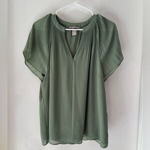 Sage Green Relaxed-Fit Women's Blouse